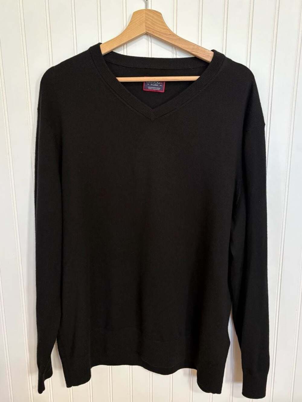 UNTUCKit Spitler V-Neck Extra Fine Merino Wool Sweater Men's XL Black